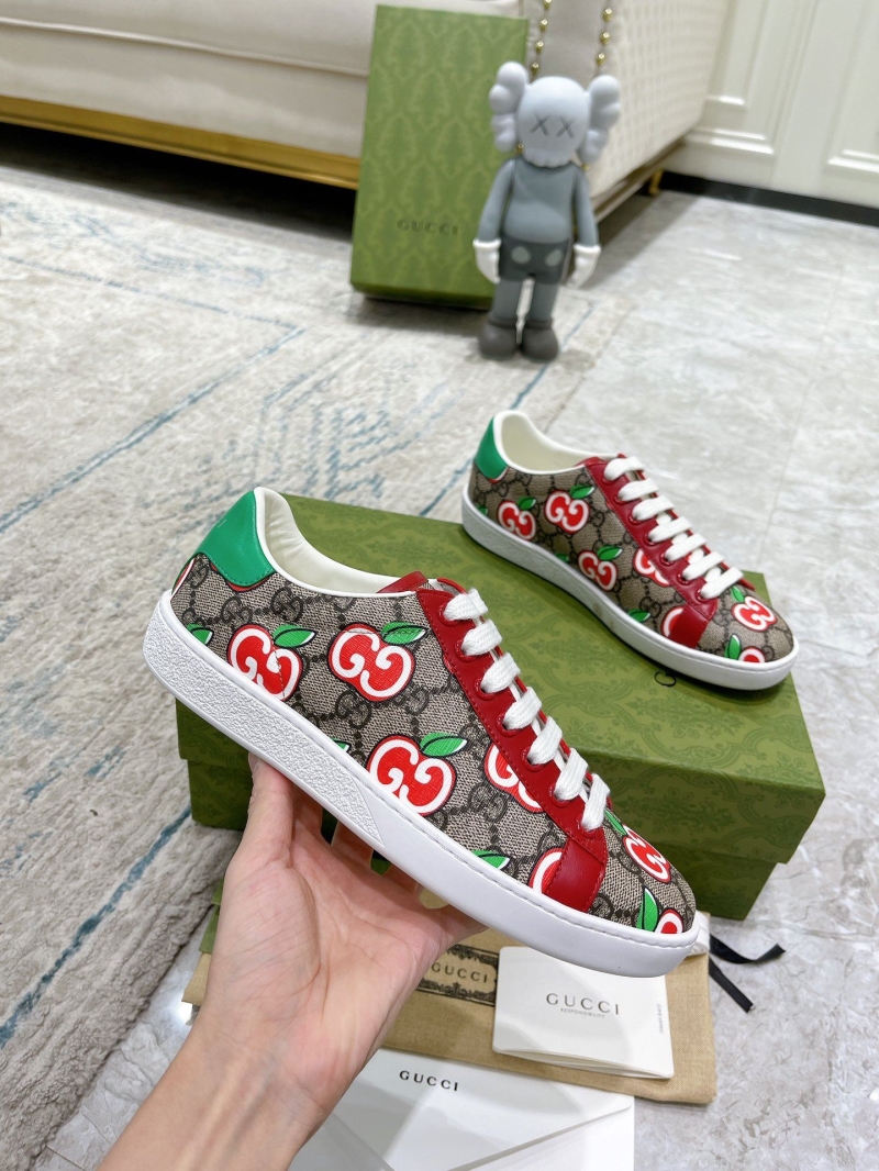 Gucci Sneakers